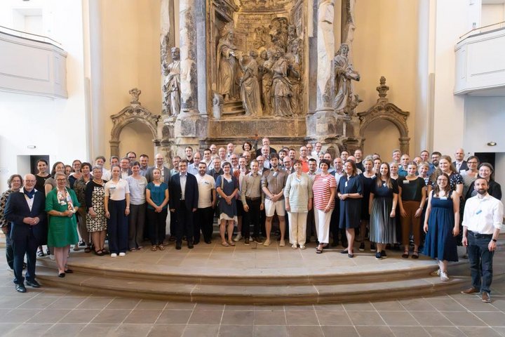 Gruppenbild der Synodalen der EVLKS (Bild: EVLKS)
